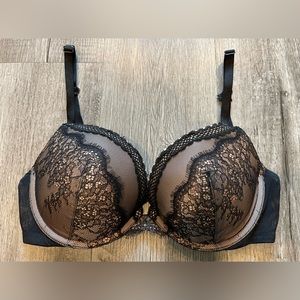 Victoria’s Secret Very Sexy Push Up Bra